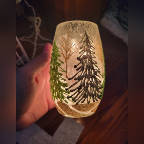 Nwt Stony Creek frosted glass lighted vase pine trees winter scene - Picture 3 of 10